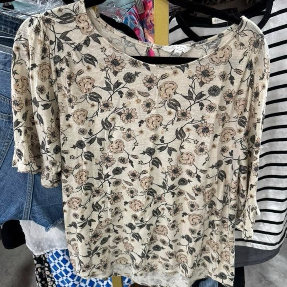 Lucky Brand Beige Floral Blouse